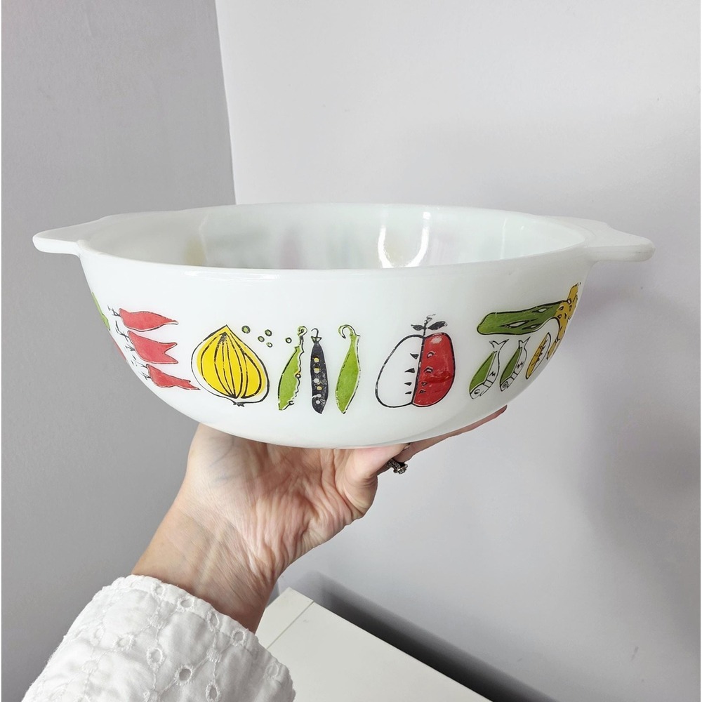 Vintage 1960s JAJ Pyrex "Harvest" Vegetable Casserole Dish - Made in England